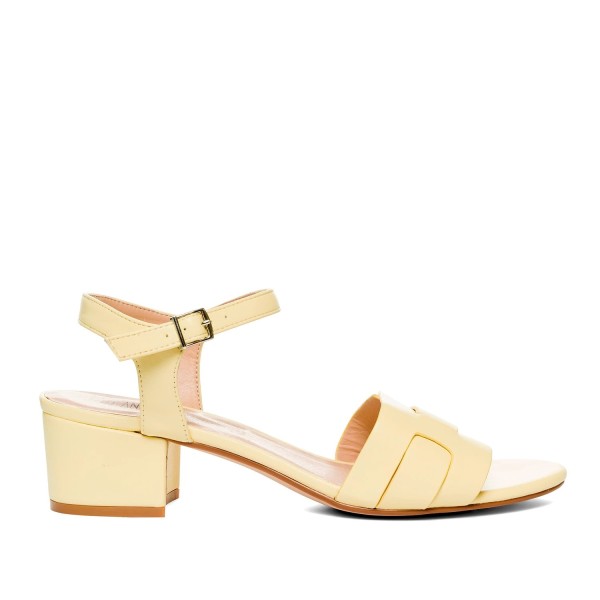 Andres Machado 5695-24 Heeled Sandal Yellow 5.5cm Andres Machado 5695-24 Heeled Sandal Yellow 5.5cm