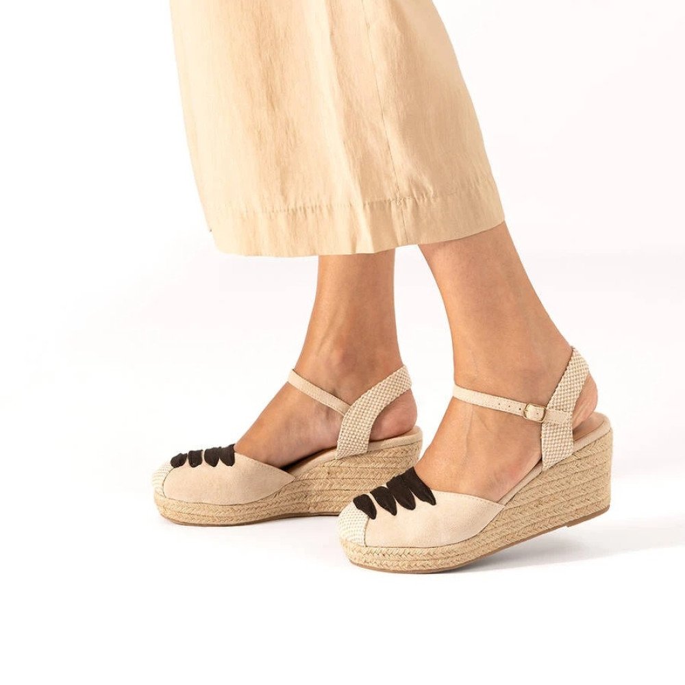 Andres Machado 6038-13 Platform Beige 8.5cm Andres Machado 6038-13 Platform Beige 8.5cm