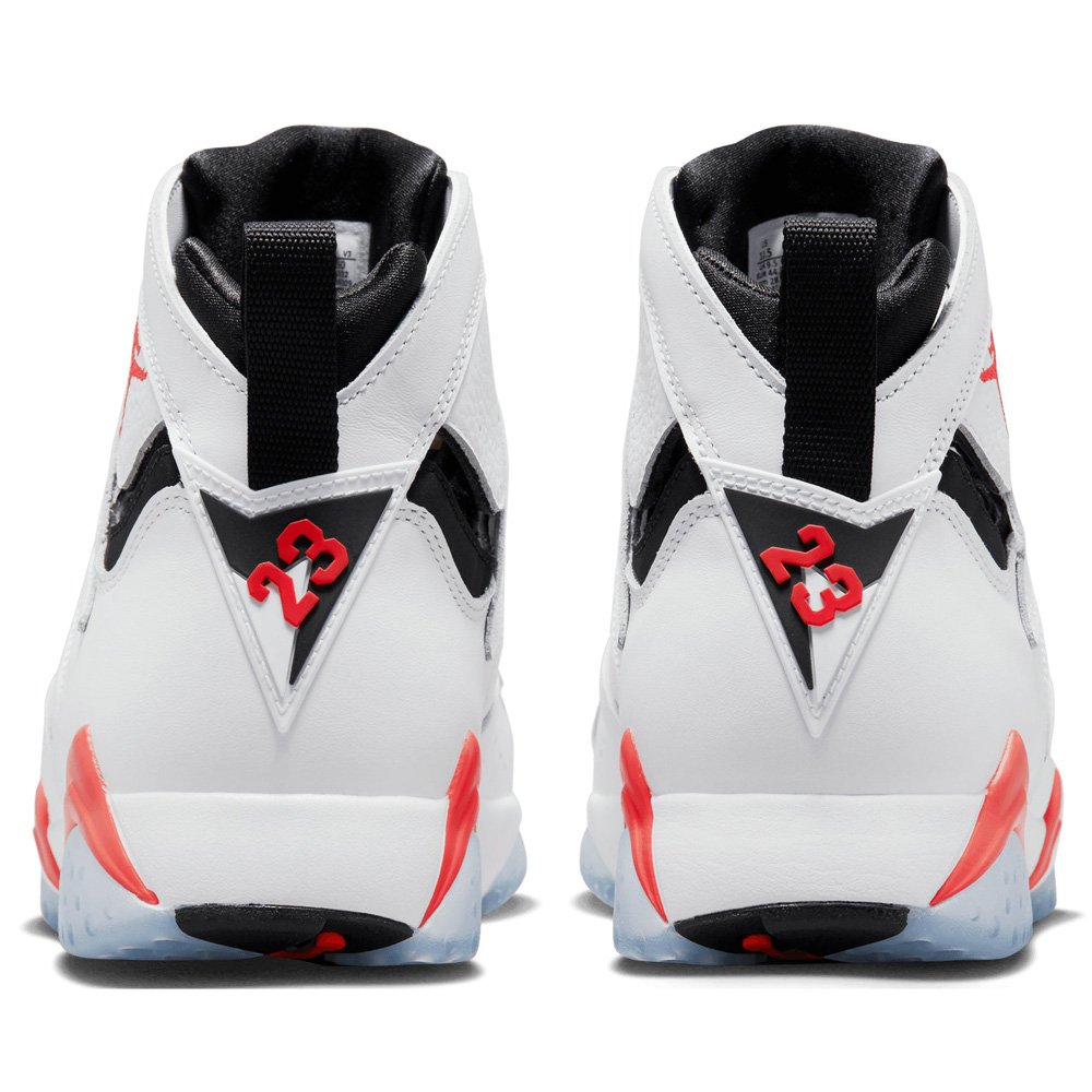 Nike Air Jordan 7 Retro CU9307-160 Sneaker White Nike Air Jordan 7 Retro CU9307-160 Sneaker White