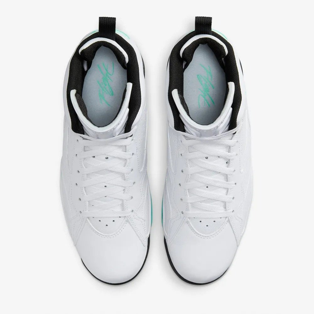 Nike Air Jordan MVP 678 DZ4475-103 Sneaker White Nike Air Jordan MVP 678 DZ4475-103 Sneaker White