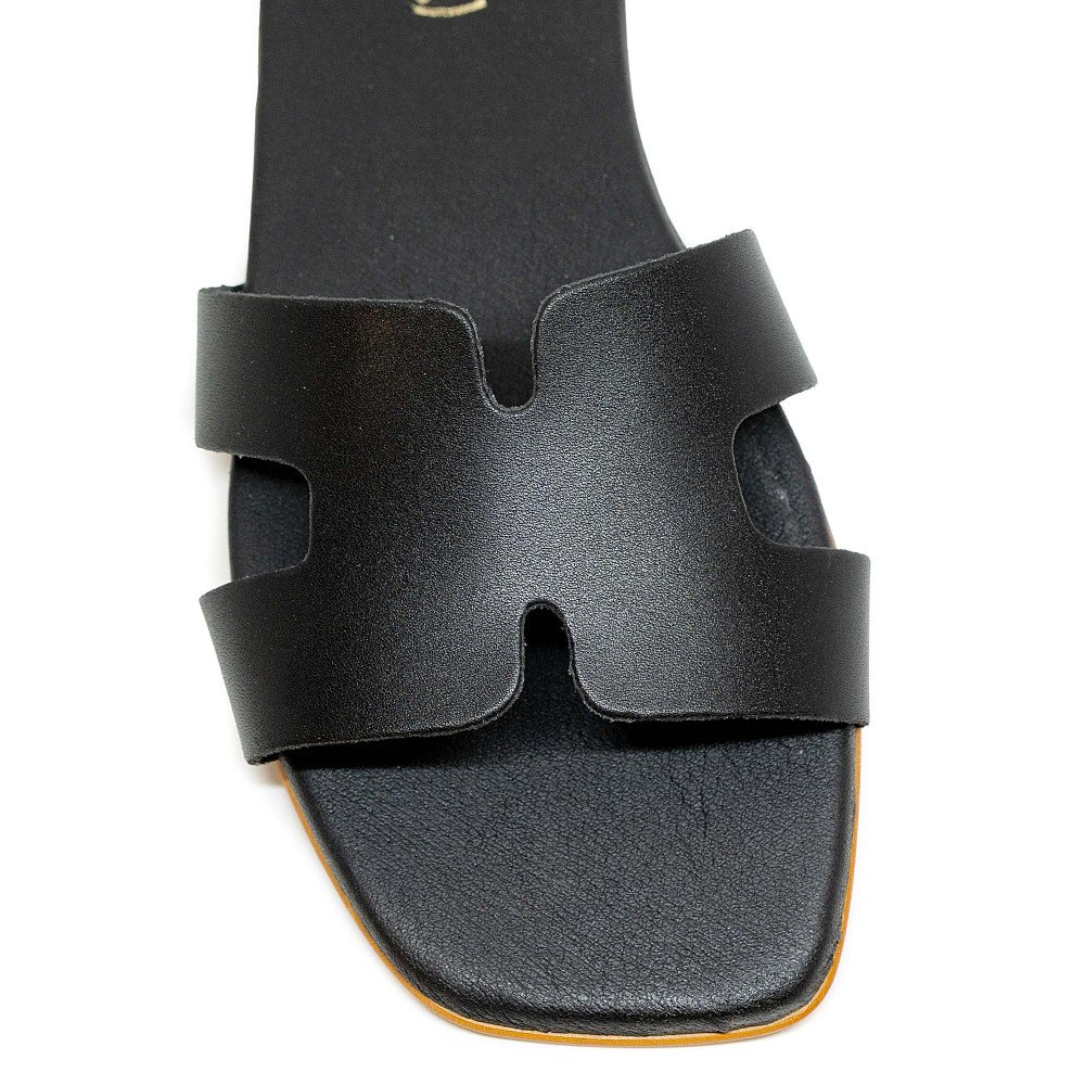 Bigshoes GA0121-01 Leather Sandal Black Bigshoes GA0121-01 Leather Sandal Black