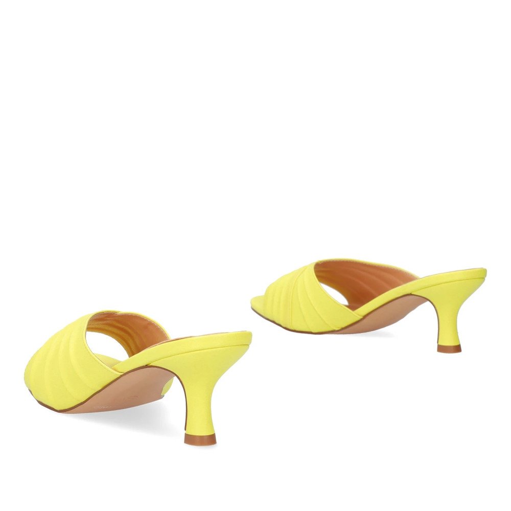 Andres Machado AM5754-24 Mule Yellow 7cm Andres Machado AM5754-24 Mule Yellow 7cm