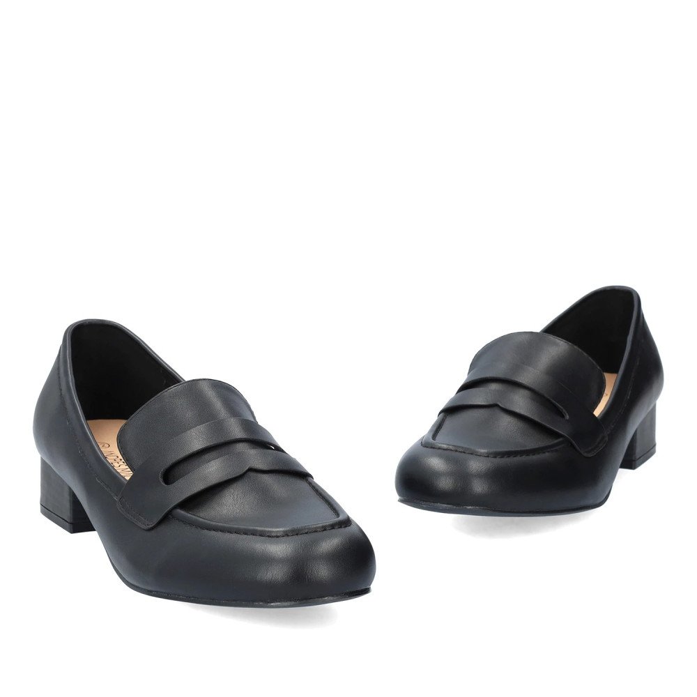 Andres Machado 6009-01 Heel Black 3cm Andres Machado 6009-01 Heel Black 3cm