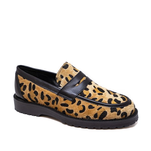 Bigshoes KL10704-20 Animal Print Leather Moccasin Bigshoes KL10704-20 Animal Print Leather Moccasin