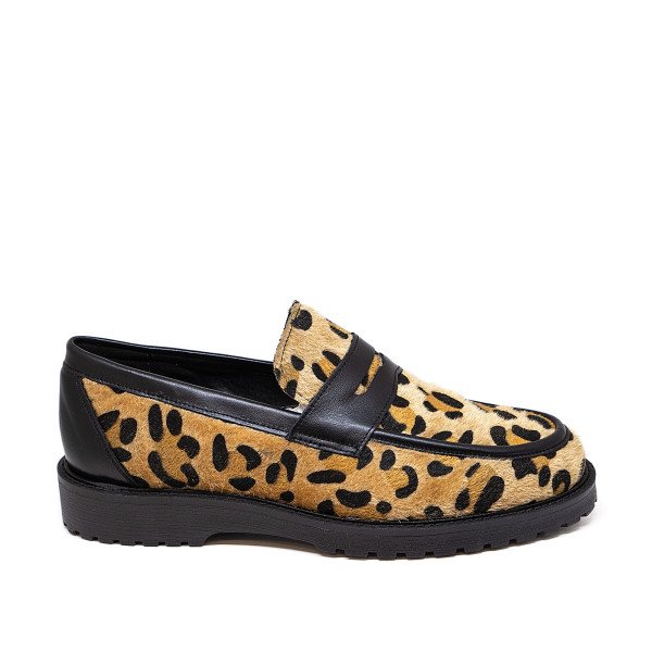 Bigshoes KL10704-20 Animal Print Leather Moccasin Bigshoes KL10704-20 Animal Print Leather Moccasin