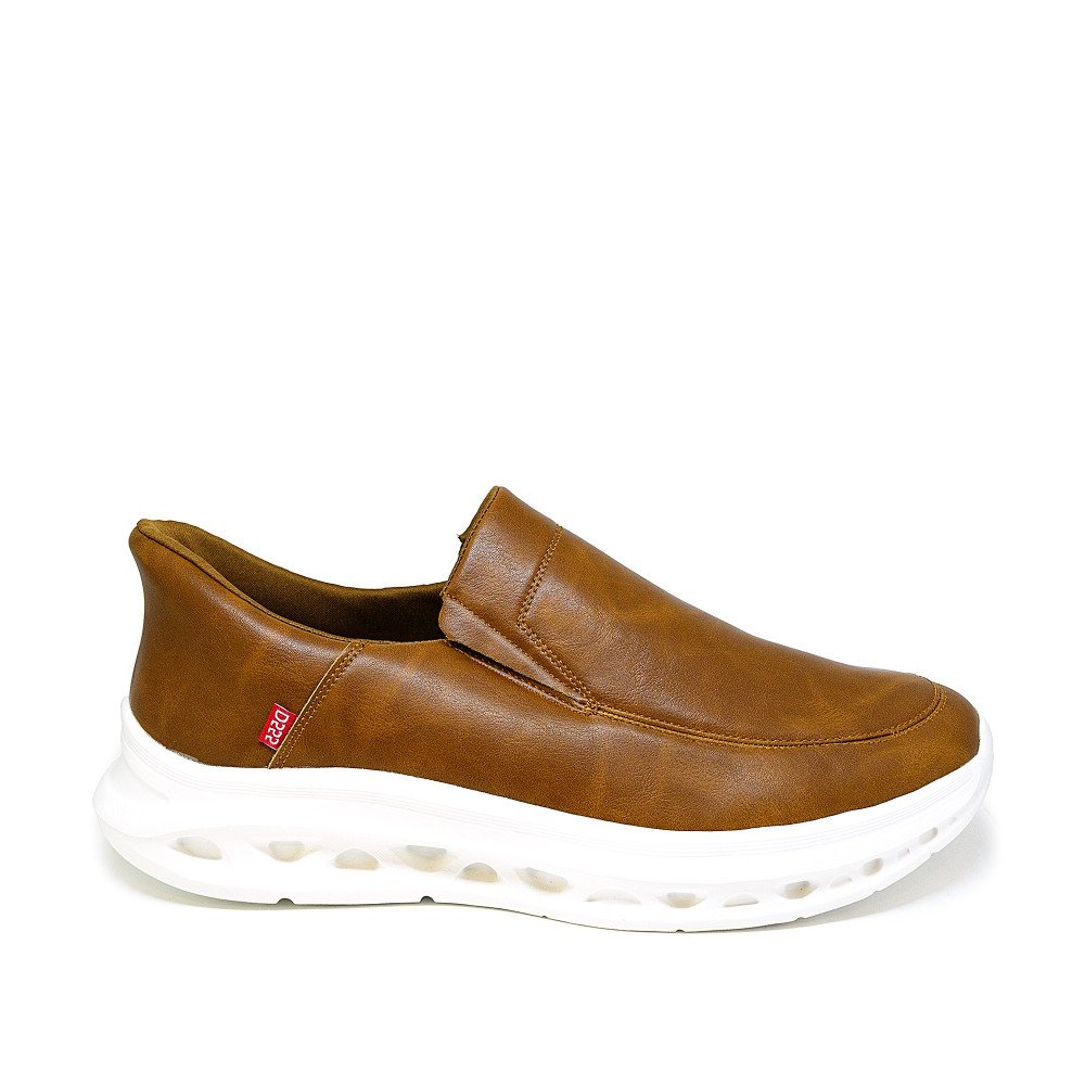 D555 Carlisle 921606 Casual Tan