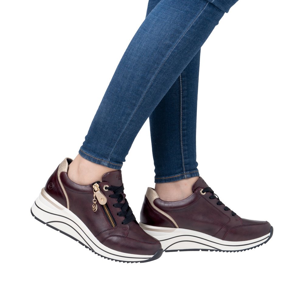 Remonte D0T03-35 Anatomical Leather Sneaker Burgundy Remonte D0T03-35 Anatomical Leather Sneaker Burgundy