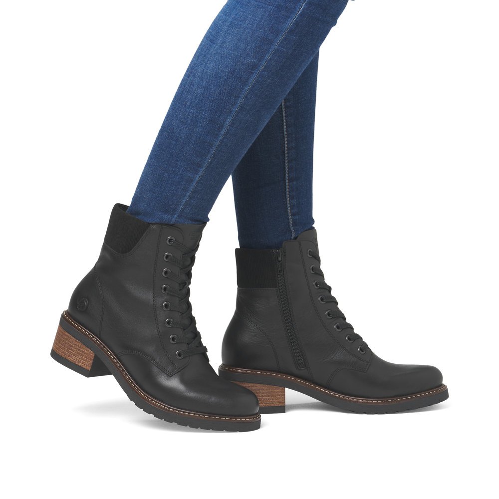 Remonte D1A70-00 Anatomic Leather Ankle Boot Black Remonte D1A70-00 Anatomic Leather Ankle Boot Black