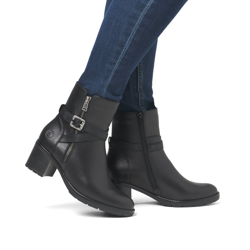 Remonte D2A72-00 Anatomic Leather Ankle Boot Black Remonte D2A72-00 Anatomic Leather Ankle Boot Black
